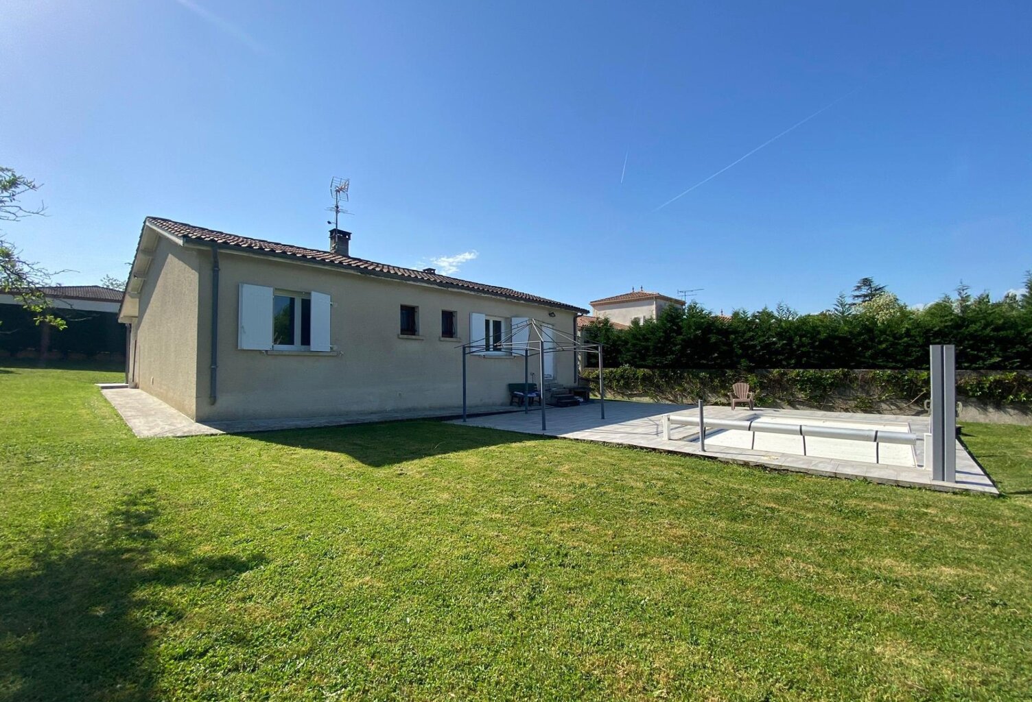 maison avec piscine 3 chambre garage parcelle constructible — photo 1