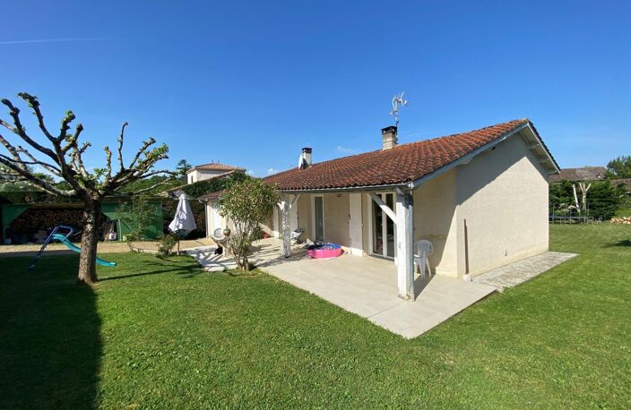 maison avec piscine 3 chambre garage parcelle constructible — photo 2