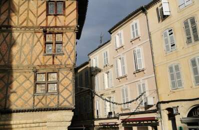 Joli T1 lumineux et très bien placé - centre d'Auch - 1er étage sans ascenseur — photo du bien
