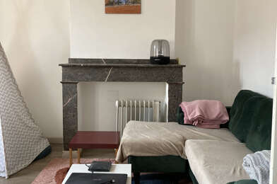 Appartement 3 pièces 825 €