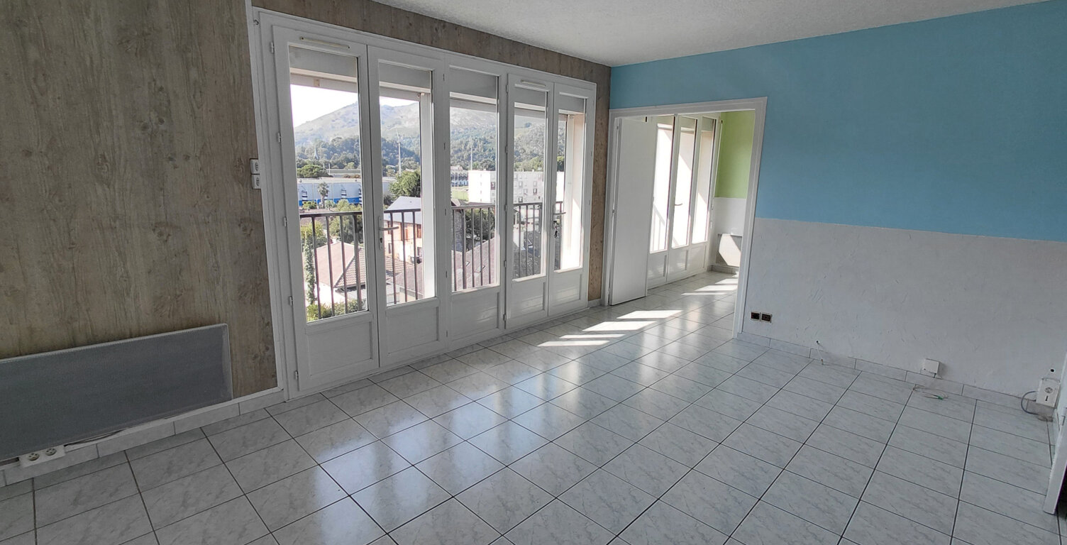 Appartement de type 4 de 71 m2 avec cave et garage — photo 1