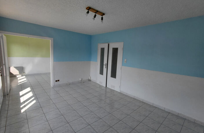 Appartement de type 4 de 71 m2 avec cave et garage — photo 2