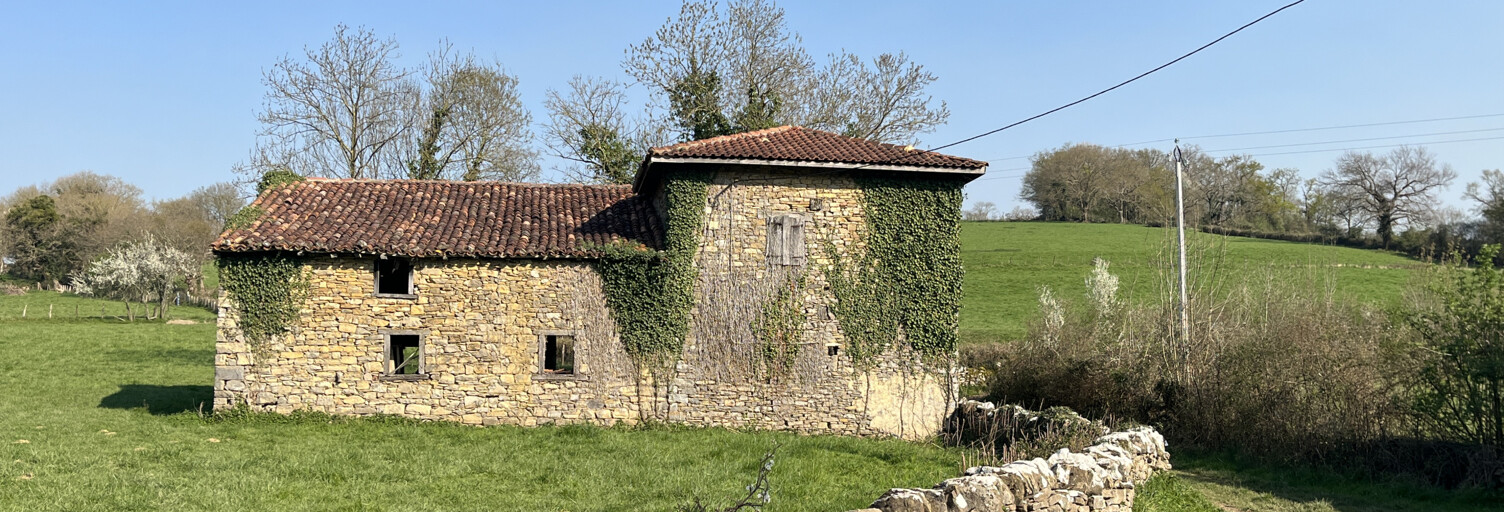 Maison 4 Pièces 255 m² à vendre à Ostabat-Asme (64120)