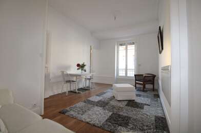 Appartement 1 pièces 815 €