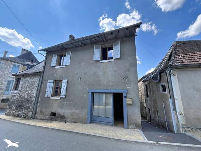 Maison de ville de 4 pièces principales — photo du bien