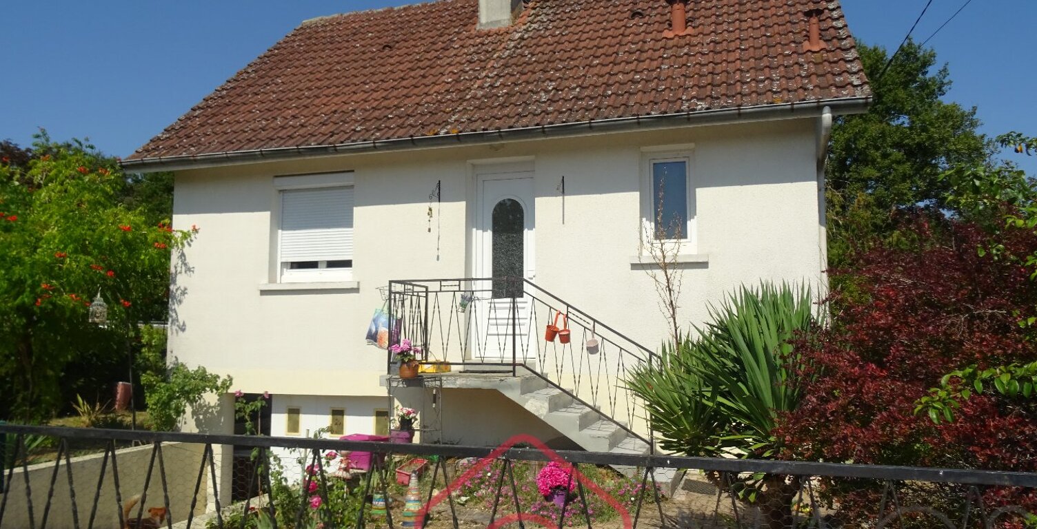 Charmant pavillon T4-  — photo 1