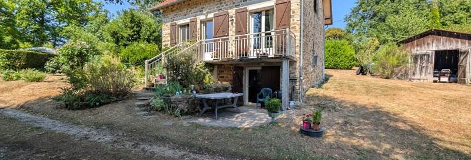 Maison 5 Pièces 88 m² à vendre à Condat-sur-Ganaveix (19140)