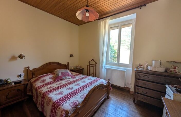 Maison en pierre de 5 pièces principales — photo 3