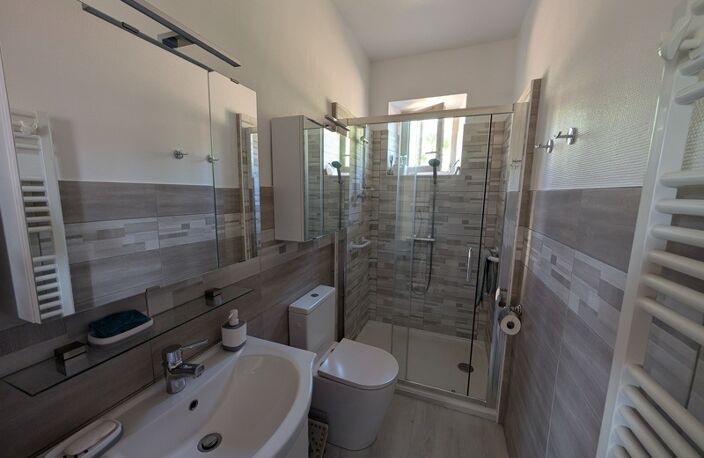 Maison en pierre de 5 pièces principales — photo 4
