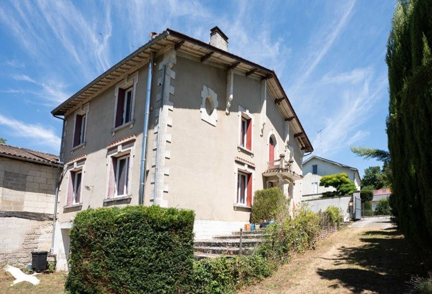 Maison en pierre de 12 pièces principales — photo 1