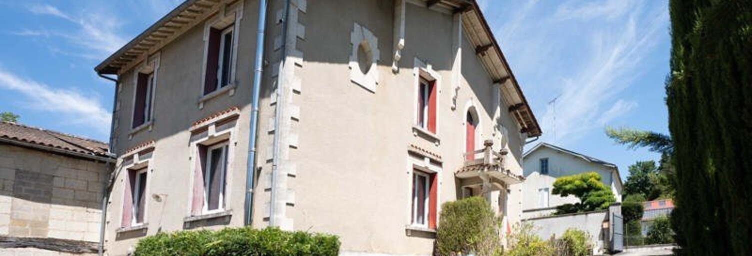 Maison 12 Pièces 228 m² à vendre à Montguyon (17270)
