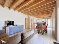 Maison en pierre de 3 pièces principales — photo 2