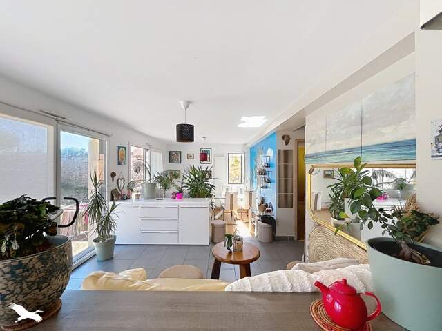 Contemporaine de 6 pièces principales — photo du bien