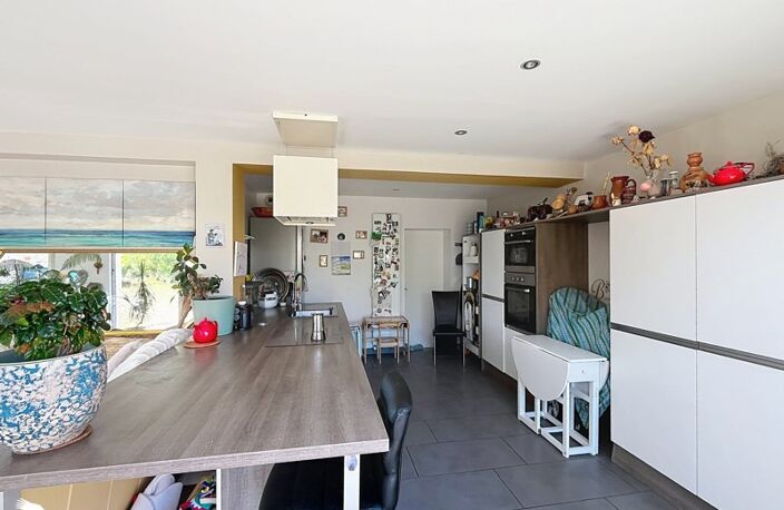 Contemporaine de 6 pièces principales — photo 2
