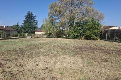 Terrain  84000 €
