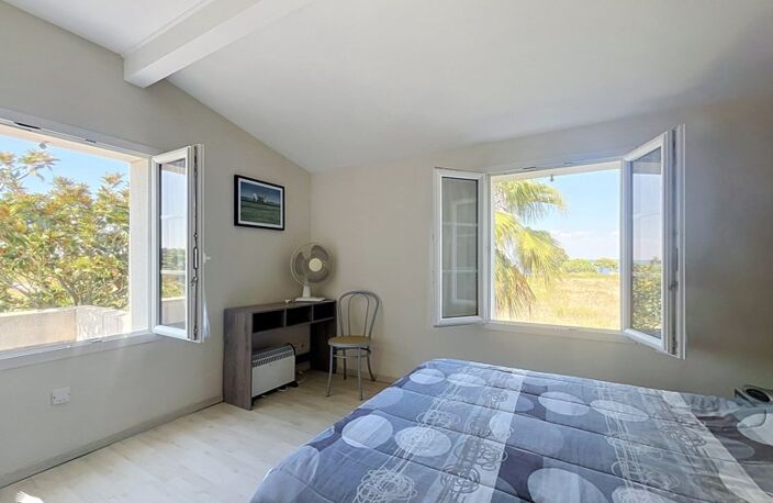 Vente maison 5 pièces 120 m² Saint-Denis-d'Oléron (17650) — photo 5