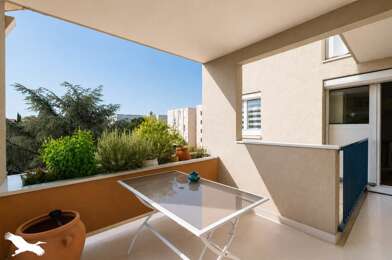 Appartement 4 pièces 241960 €