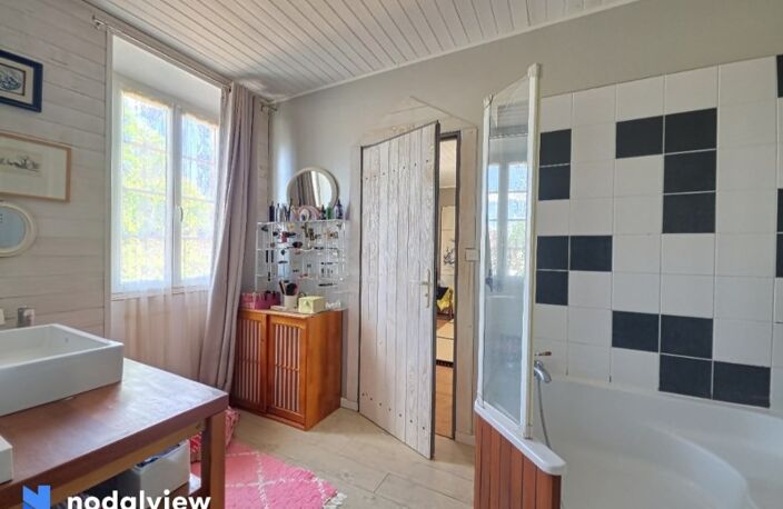Maison en pierre de 5 pièces principales — photo 4