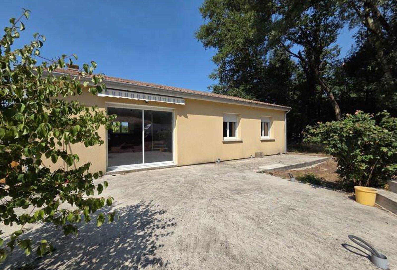 Vente maison 4 pièces 78 m² Saint-Seurin-sur-l'Isle (33660) — photo 1