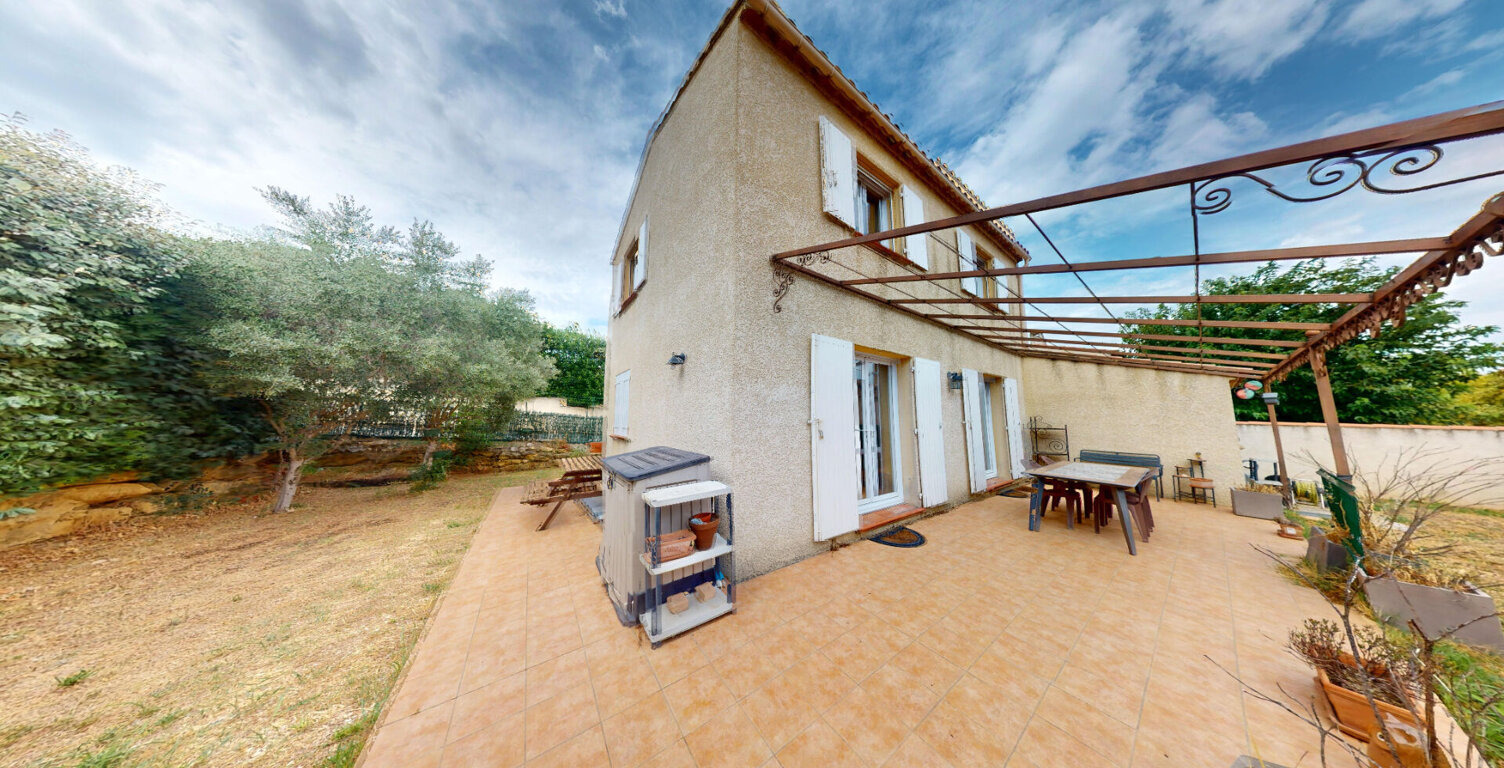 Maison La Fare Les Oliviers 4 pièce(s) 80 m2 / — photo 1