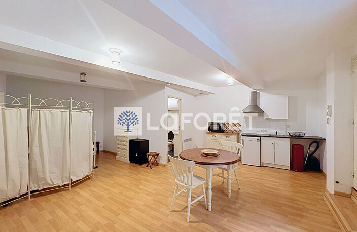 PERPIGNAN - Place République - Studio meublé de 39 m² — photo 3