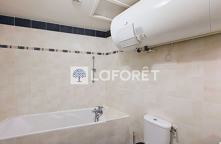 PERPIGNAN - Place République - Studio meublé de 39 m² — photo 5