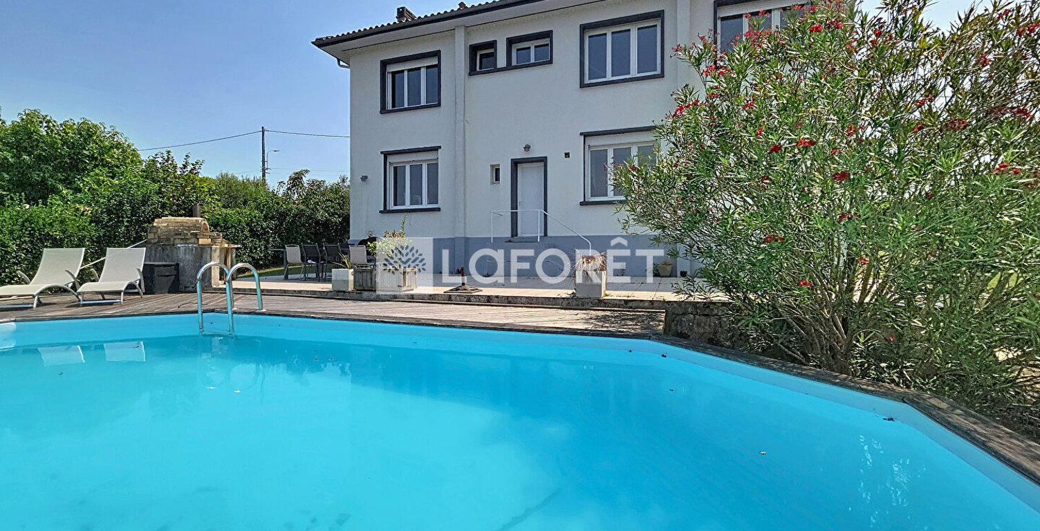 Maison Orthez 7 pièce(s) 214m² — photo 1