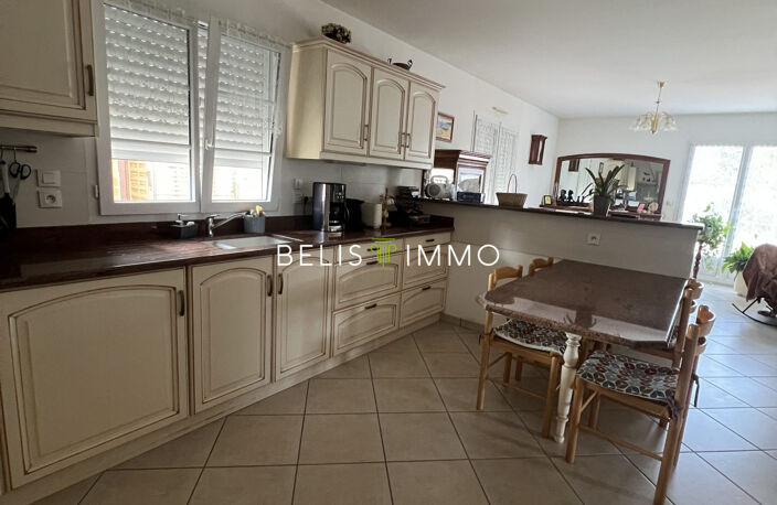 Belle maison familiale, grand terrain et dépendances — photo 5