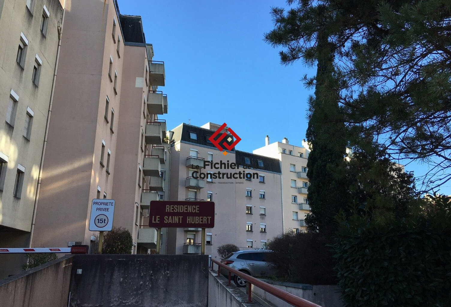 Box fermé — photo 1