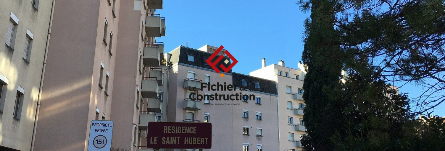 Garage  9 m² à louer à Grenoble (38000)