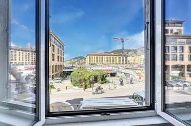 Appartement 2 pièces 856 €