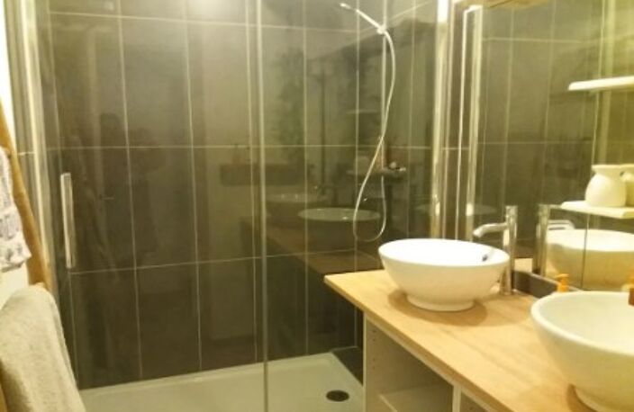 T3 — photo 3
