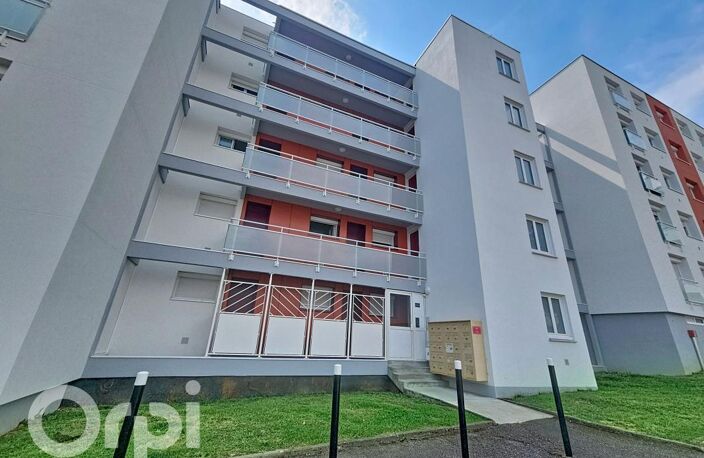 Studio traversant proche CHU, balcon, place de stationnement privatif. Isolation du bâtiment réalisée et réfection des parties communes effectuée — photo 2