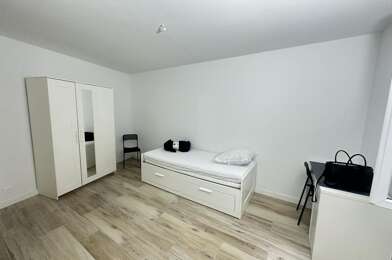 Appartement 1 pièces 590 €