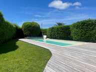Maison avec jardin et piscine — photo 2