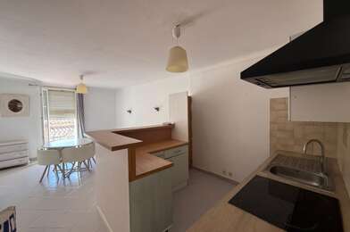 Appartement 2 pièces 851 €