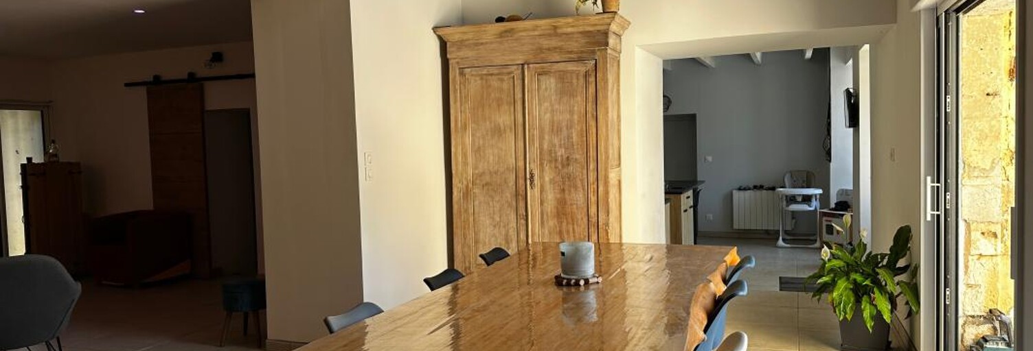 Maison 4 Pièces 206 m² à vendre à Pont-l'Abbé-d'Arnoult (17250)