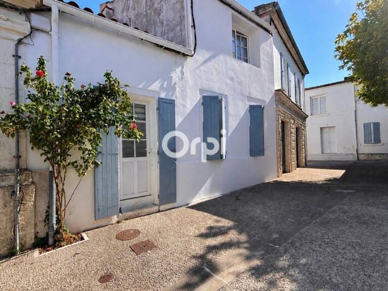 Ensemble immobilier au coeur de Saint-Trojan-Les-Bains — photo 1