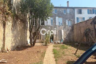Immeuble  211900 €