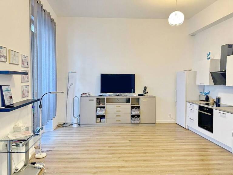  ️ Cannes centre-ville — 2 pièces 41 m², réhabilité, calme — photo 1