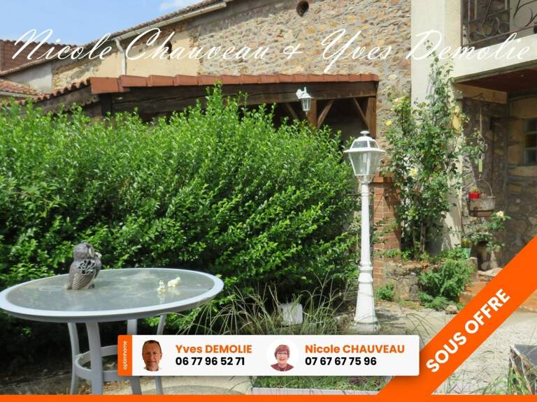 Maison en pierre avec dépendances et grand terrain à vendre – Saint-Étienne-sur-Usson – Proche Issoire (Puy-de-Dôme) — photo 1