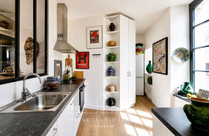 AURAY – CENTRE-VILLE  - Appartement de charme – 3 chambres – 90 m² — photo 5