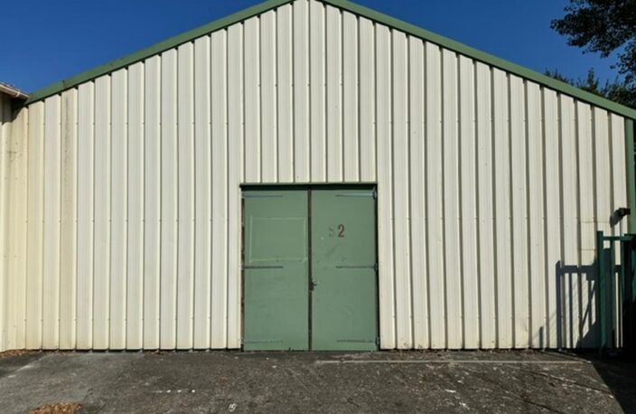 Dépôt de 500 m² – Zone d’activité de Nersac  ️ — photo 3