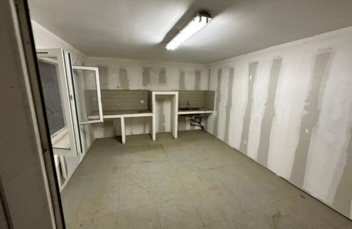 Dépôt de 500 m² – Zone d’activité de Nersac  ️ — photo 5