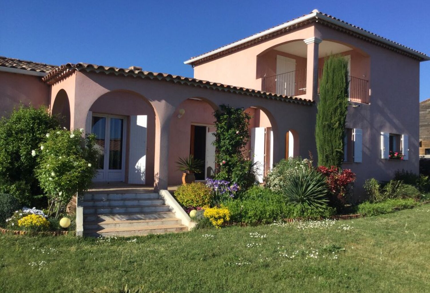 Maison de 133m2 à louer sur Montfaucon — photo 1