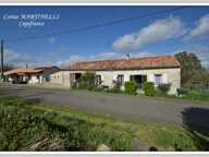Ensemble de 2 maisons - Terrain 1.9 hectare — photo 2