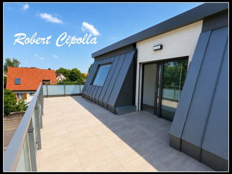 Attique T2 Metz _51,5m²_très grande terrasse de 41m² parking inclus + garage + cuisine équipée — photo 1