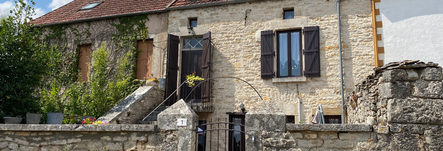 Maison 4 Pièces 106 m² à vendre à Châtel-Gérard (89310)