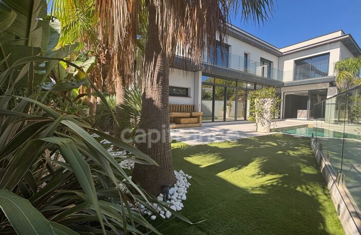 GRAU D'AGDE, VILLA CONTEMPORAINE P7 AVEC DOUBLE GARAGE, PRESTATIONS LUXUEUSES PROCHE MER, SECTEUR CALME — photo 3