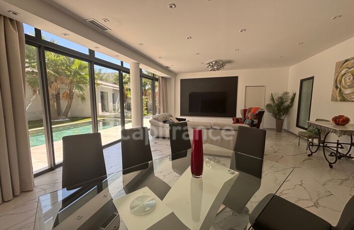 GRAU D'AGDE, VILLA CONTEMPORAINE P7 AVEC DOUBLE GARAGE, PRESTATIONS LUXUEUSES PROCHE MER, SECTEUR CALME — photo 5